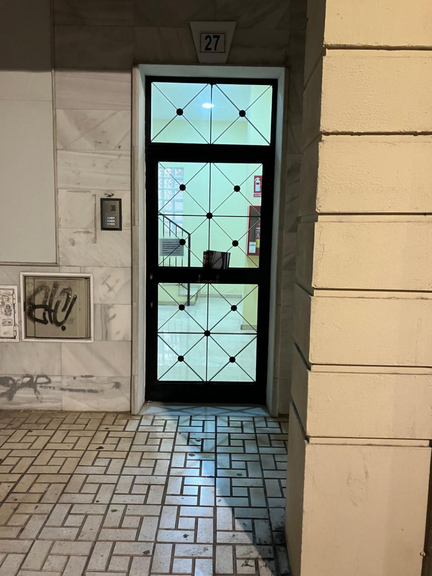 Malaga Victoria Apartment Exterior photo